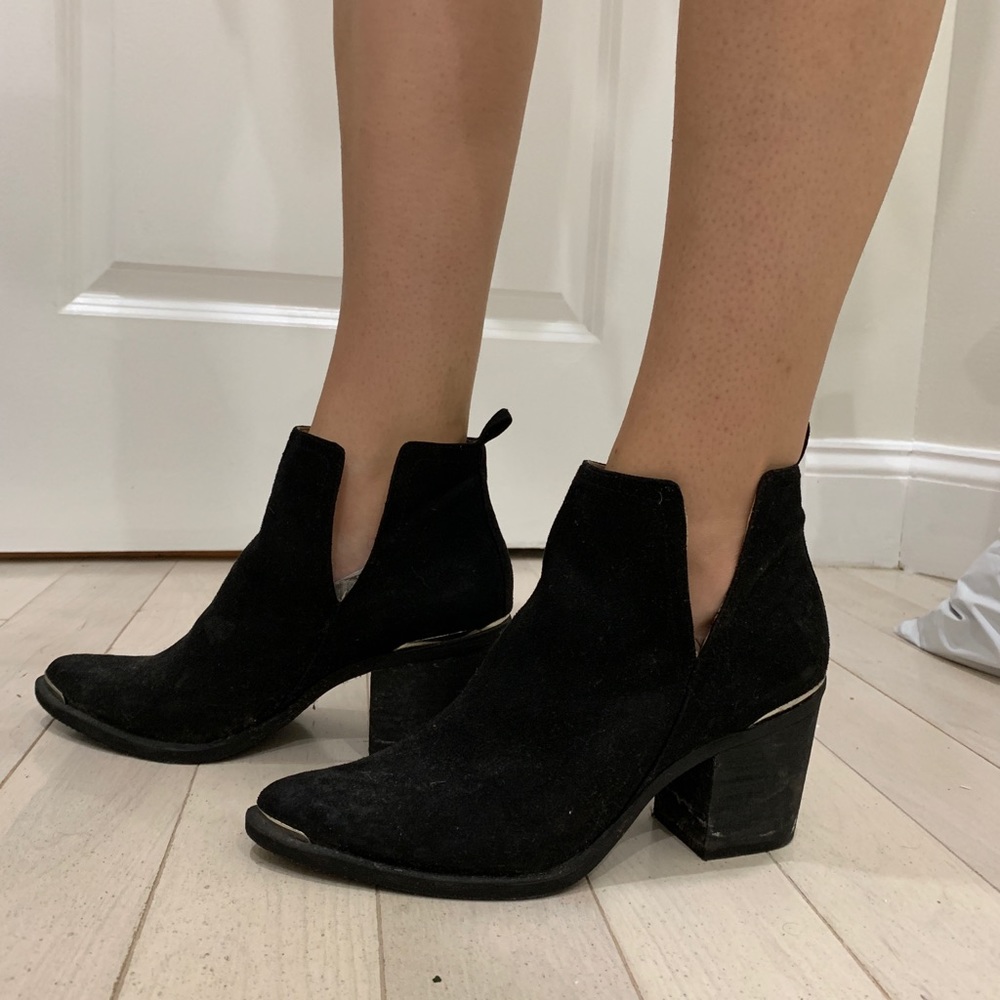 Steve Madden Booties